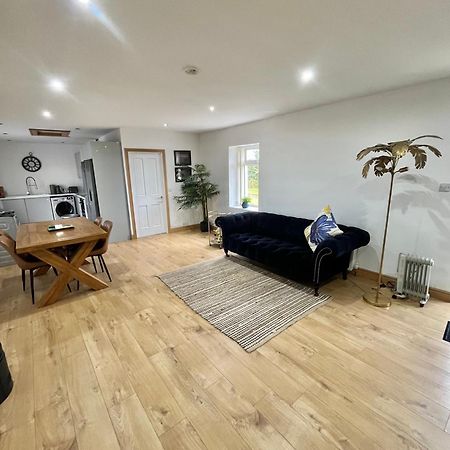Unique Countryside Stay Dundrod Bagian luar foto